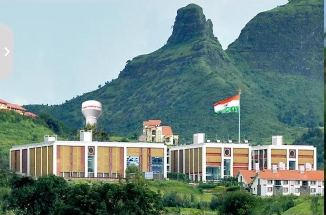 R. G. Sapkal College of Pharmacy campus